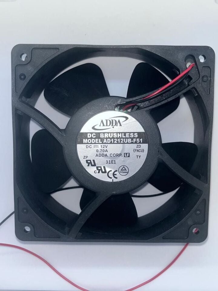 ADDA DC BRUSHLESS FAN AD1212UB-F51