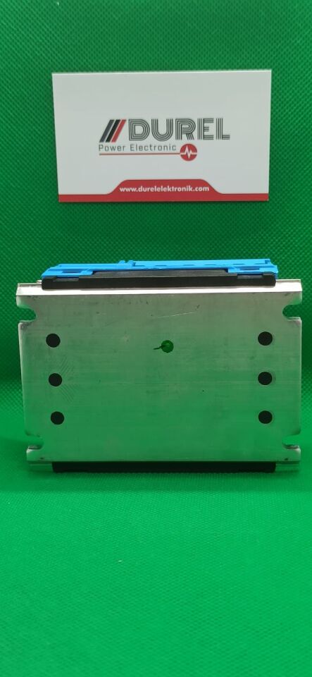 SGT9834300 (3x35A)