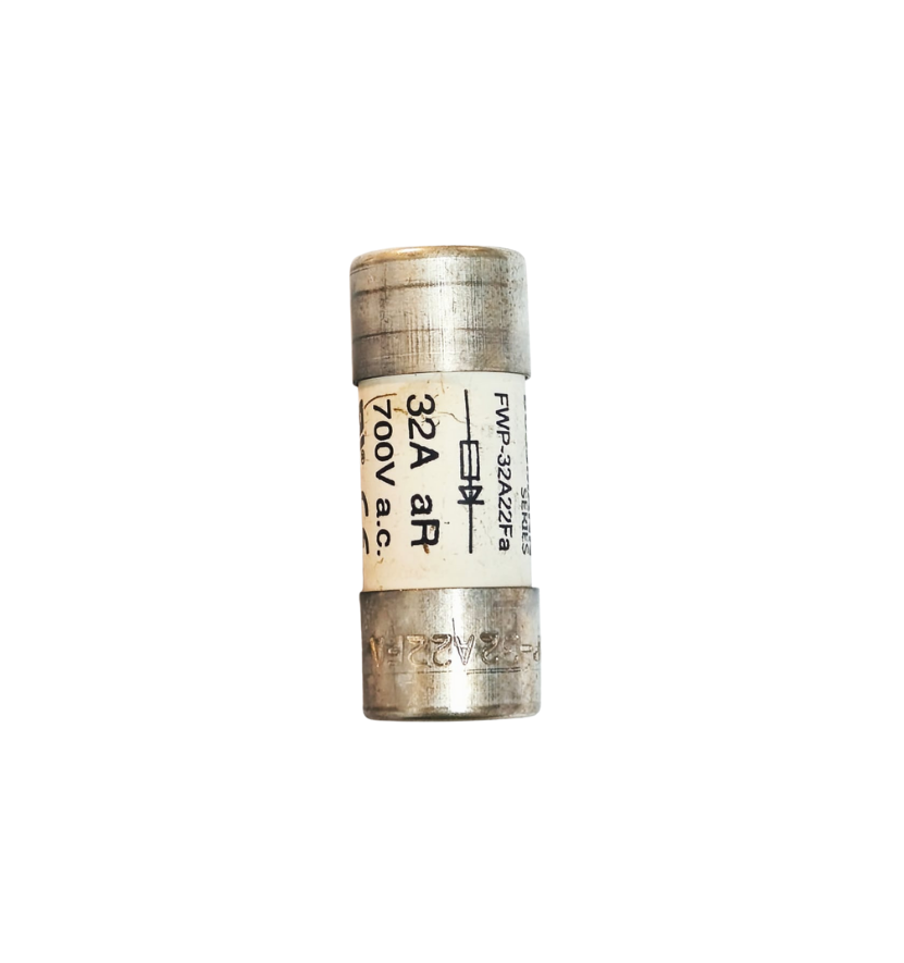 FWP-32A22F 32A 700VAC 22x58