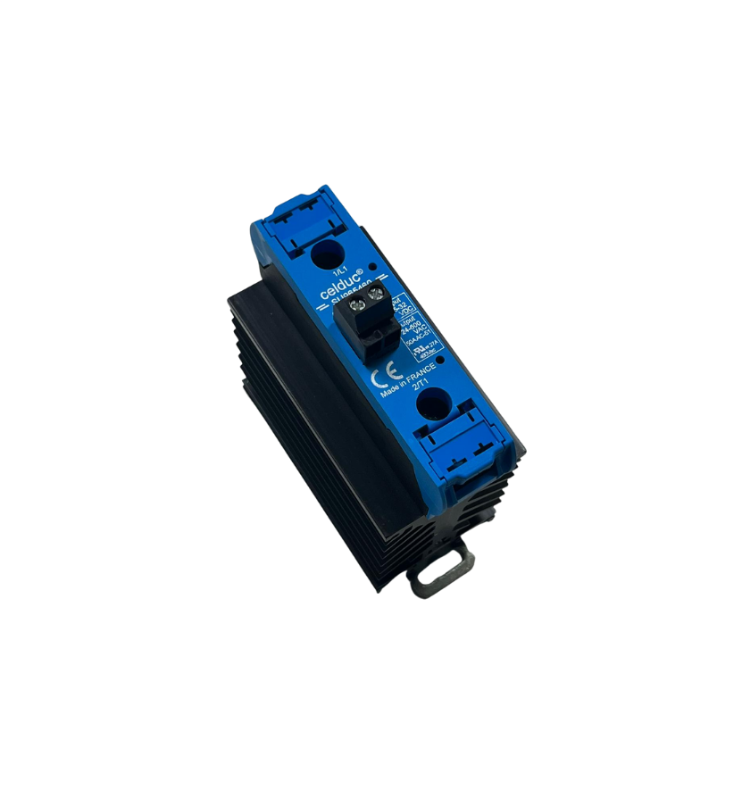 CELDUC SU965460 Solid State Röle – 50A, 500VAC, Heatsinkli